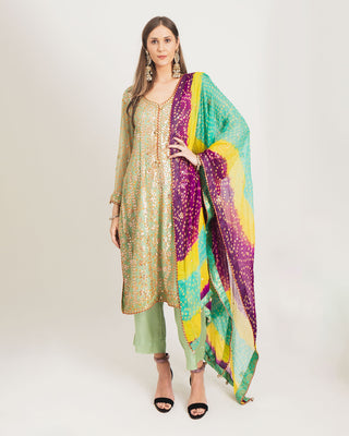 Mahnaz